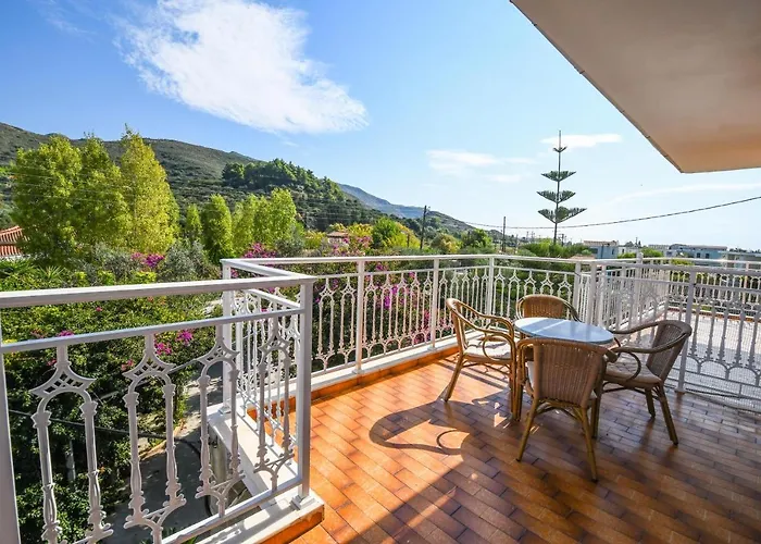 Zakynthos Апарт-отель 4*