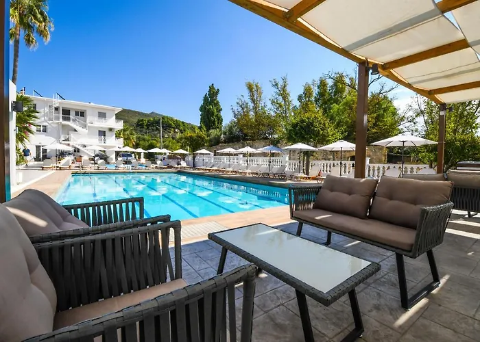 Zakynthos Apartahotel 4*